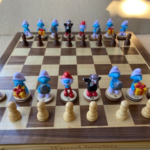 Smurfs chess set