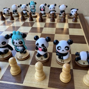 Lucky Panda chess set