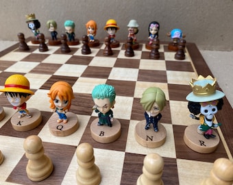 93 - Hand made One Pie chess set