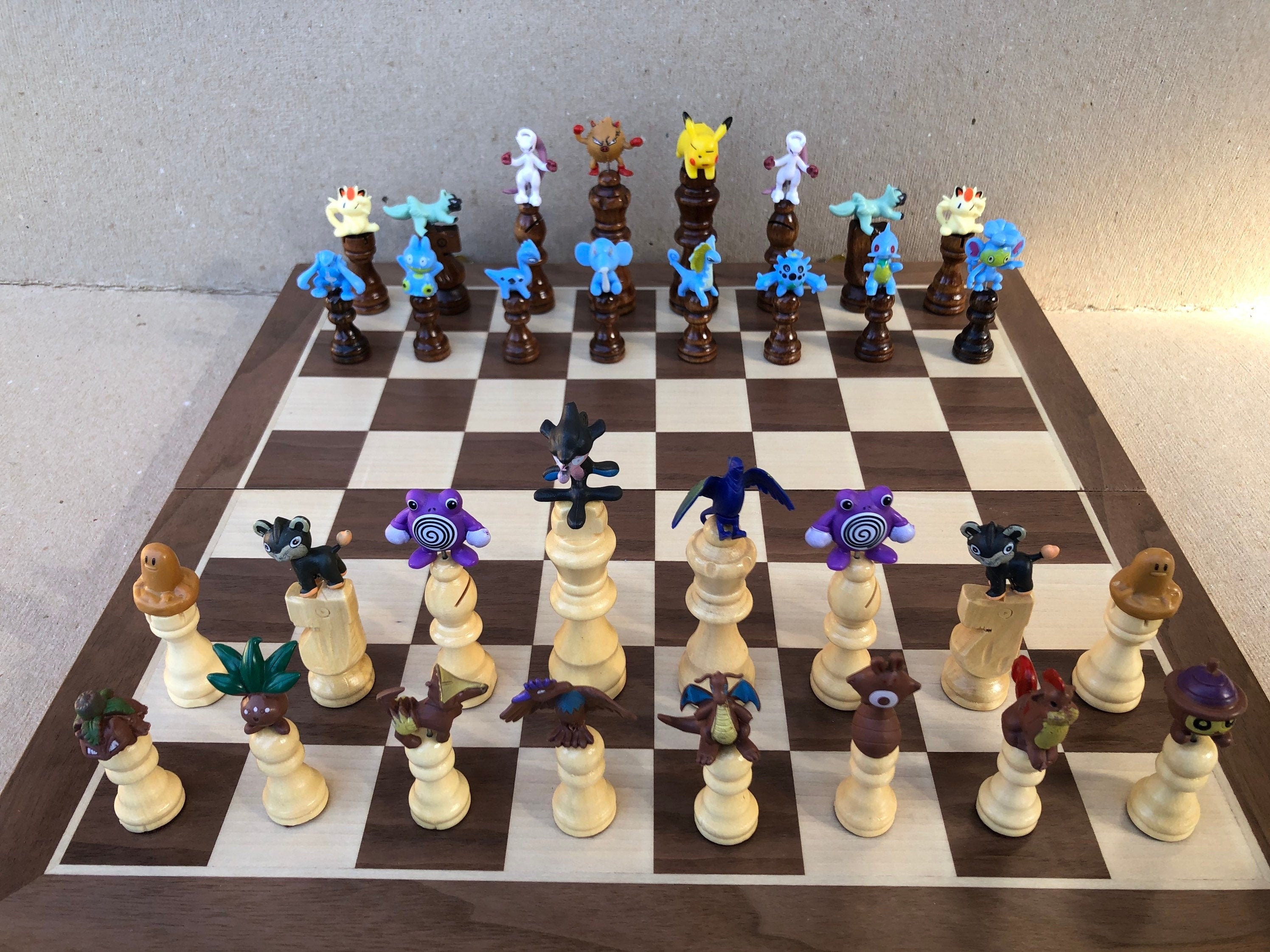 Pokémon Chess Set  Pokémon Center Official Site