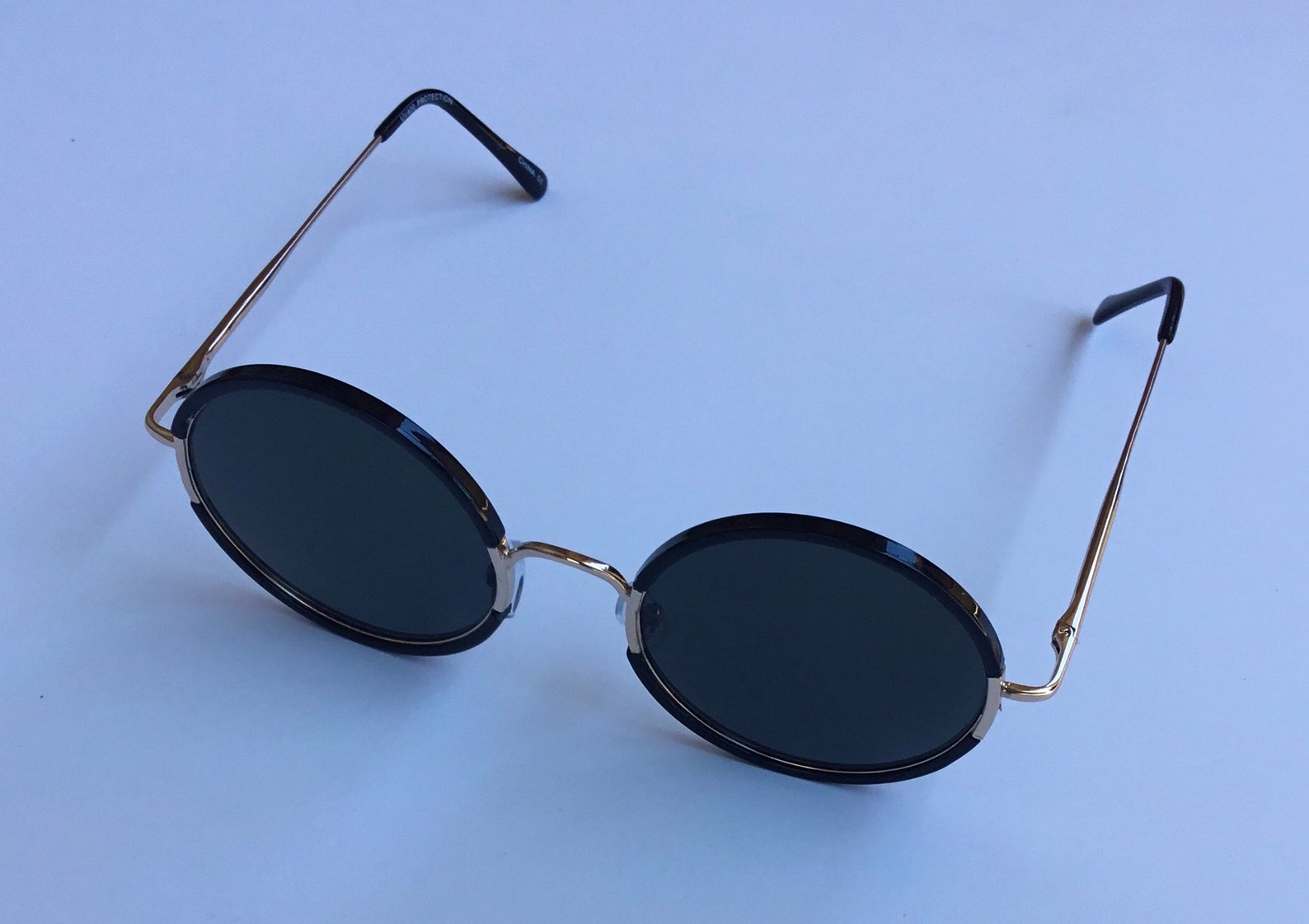 Women Mid Sized Retro Metal Nose Bridge Round Sunglasses | Etsy