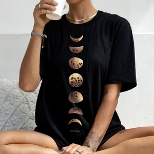 Moon Phases Shirt, Flower Moon Celestial Shirt, Floral Moon Phase Tshirt, Astronomy Boho T-Shirt, Oversized Witchy Aesthetic Clothes