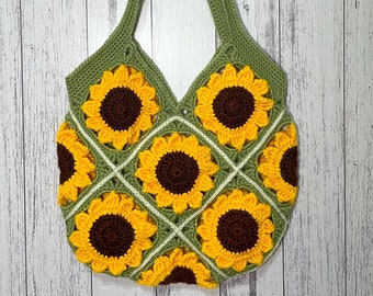 Sunflower Bag Crochet Pattern ~ PDF Pattern ~ English Only ~ Granny Square ~ Shopping Bag ~ US Terminology