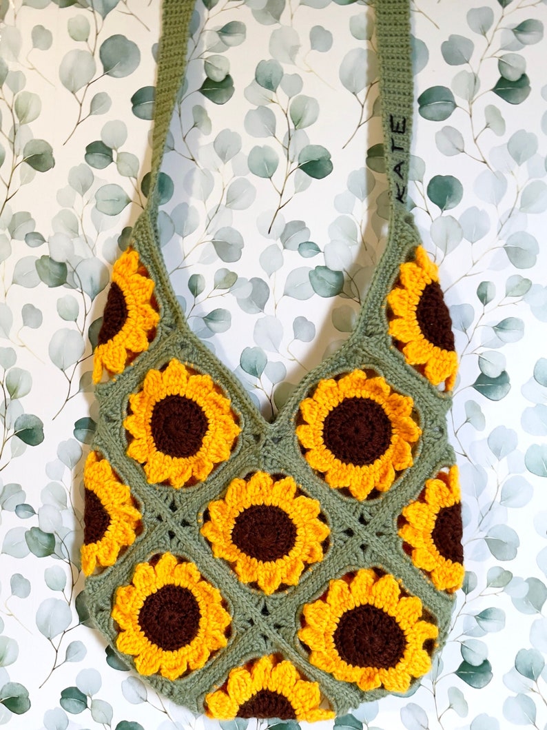 Sunflower Granny Square Bag crochet pattern listing photo by HappyBlueJayCrochet