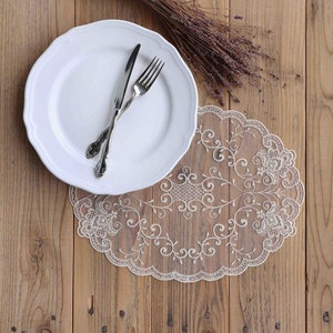 Cream oval lace placemat, vintage style floral lace doily - 11.81&quot;x15.75&quot; (30x40 cm)