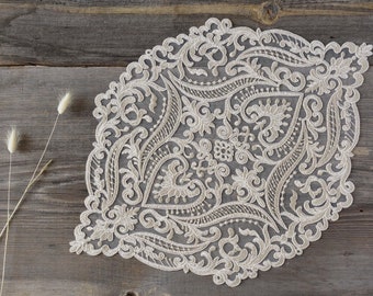 Tovaglia rotonda in pizzo da 50 cm in stile vintage fatta a mano in