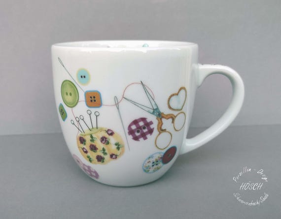 Frühstücksgeschirr 3-teilig Porzellan Becher 0,3 l oder 0,4 l Knöpfe Schale Nähmaschine Valentinstag Schneiderin personalisiert