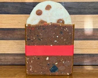 Jabón de brownie con salsa de chocolate caliente / Jabón procesado en frío / Jabón artesanal / Jabón vegano / Jabón sin palma / Jabón de panadería / Jabón de postre