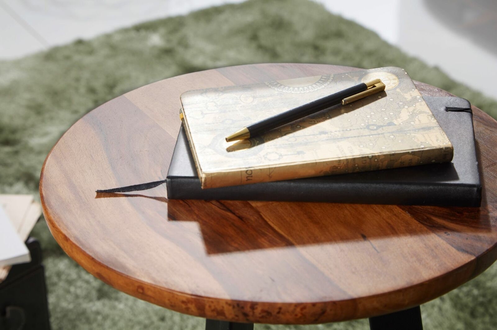 Table d'appoint Bois Massif/Métal Bout de Canapé Table Salon Rond