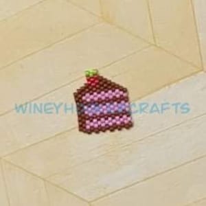 Cake Slice Brick Stitch Bead Pattern, Brick Stitch, Beading Pattern, Desserts, Food, Kawaii, Beaded Charm, PDF Digital Download, Strawberry