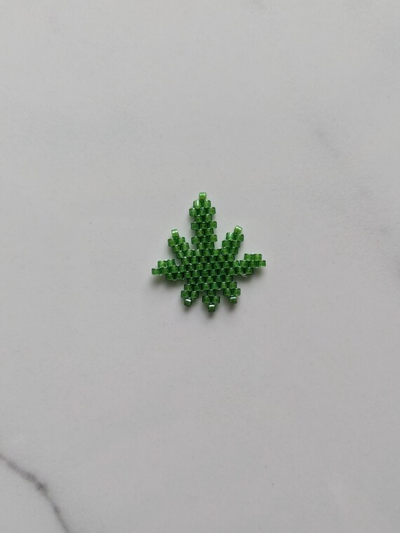 Pot Leaf Brick Stitch Bead Pattern, Brick Stitch, Cannabis Bead