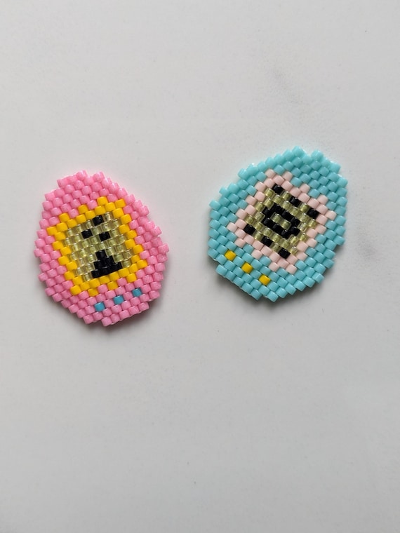 Handheld Digital Pet Brick Stitch Pattern, Brick Stitch, Beading Pattern, Retro, 90s Toy, Pocket Pet, Beaded Charm, PDF Digital Download