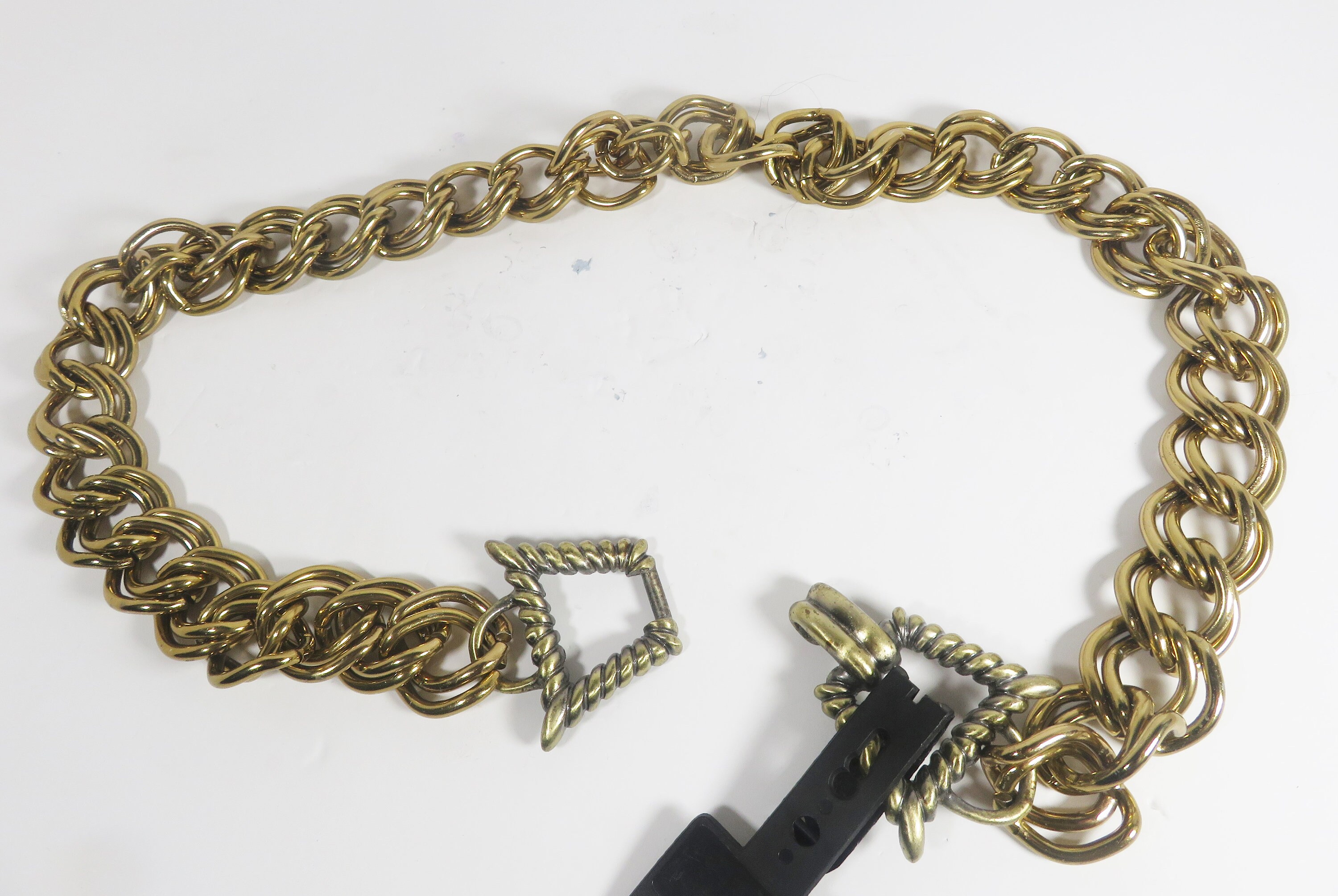 thin gold chain belt
