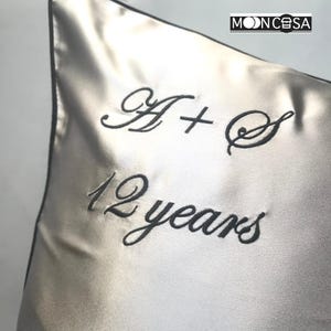 Personalized Single-Side Mulberry Silk Pillowcase with Embroidery, Embroidery Pillowcase Zipper Closure 22 momme, Anniversary/ Wedding Gift