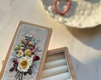 Walnut Jewelry Box with Hand Embroidery, Vintage Embroidery Jewelry Box, Handmade Embroidery Flower Jewelry Box, Wedding Jewelry Box