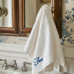 Custom Embroidery Cotton Towel with Name/ Initials, Custom Face Towel, Hand Towel, Bath Towel, Home Gift, 31 x 31cm/ 75 x 35 cm/ 140 x 70 cm