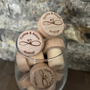 Custom Wine Stopper -Personalized Wine Cork -Rustic Wedding Decor -Wedding Favors -Wedding Wine Favors -Bridal Shower Favor -Gift for Her
