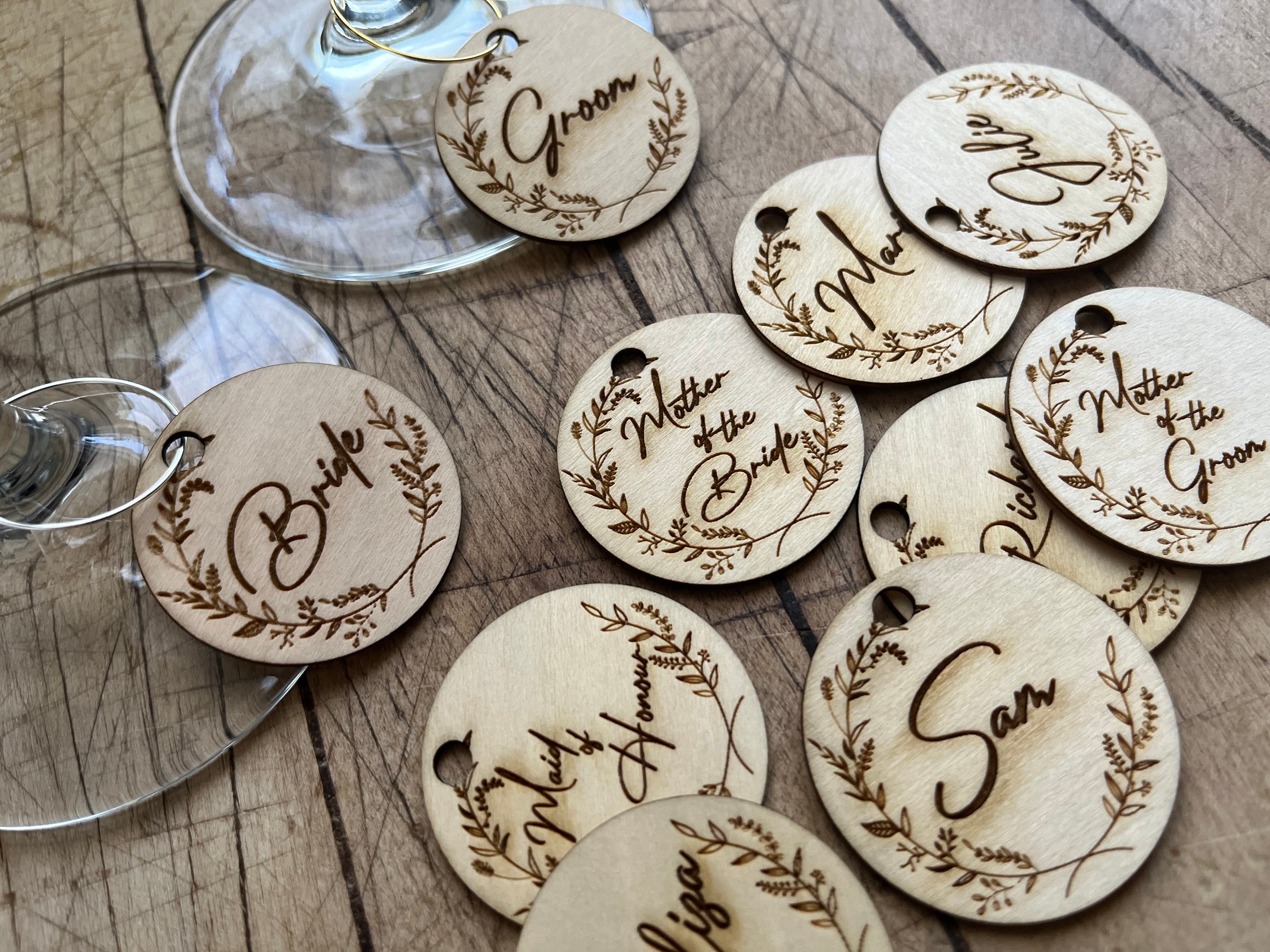 Shop CHGCRAFT 32 PCS Wood Charms for Jewelry Making 8 Style Easter Printed  Basswood Big Pendants Wooden Charms for Crafts for Jewelry Making -  PandaHall Selected