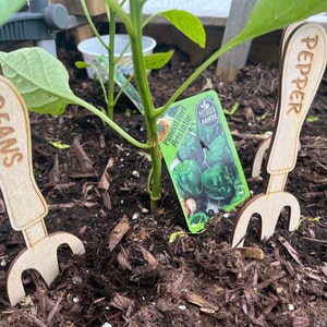 Segnalini da giardino in legno personalizzati: etichette personalizzate per piante ed erbe aromatiche