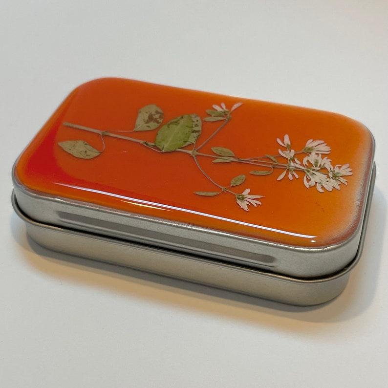 Decorative Tin, Rice Flowers, Resin, Color Changing, Orange, Yellow, Pressed Flowers, Altoid-size, White Flowers, Sewing Kit, Jewelry Case image 3