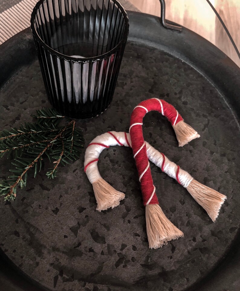DIY Kit / Craft Set / Macramé Candy Canes / 2 Pieces / Red / Etsy