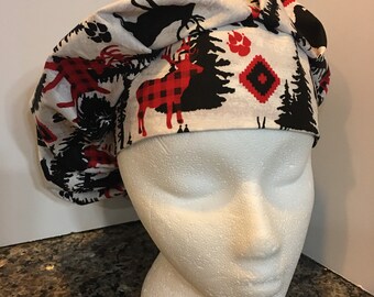 Female scrubcap - Xmas plaid stag