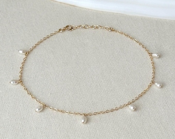 Dangly Süßwasser Perle Fußkettchen, 14K Gold Filled zarte Kette Fußkettchen, Minimalist Brautschmuck, Geschenke für Sie