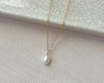 14K Gold Filled Single Pearl Necklace, Freshwater Pearl Necklace, Oval Pearl Necklace, Pearl Solitaire Necklace, Wedding Jewelry