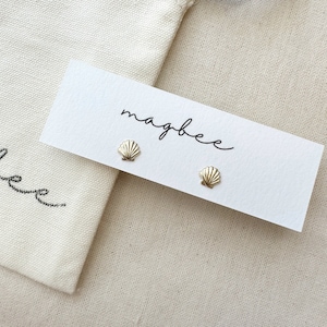Shell Stud Earrings, Tiny 14K Gold Filled Seashell Earrings, Minimalist Stud Earrings, Ocean Earrings, Beachy Earrings, Gifts for Daughter