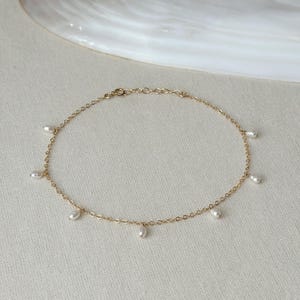 Dainty Pearl Chain Ankle Bracelet, 14K Gold Filled Rice Pearl Anklet, Mini Pearl Ankle Bracelet, Dangly Pearl Station Anklet, Gifts for Her