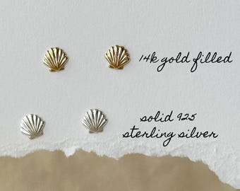 Kleine Muschel Ohrringe, 14K Gold Filled Muschel Ohrringe, Minimalistische Ohrstecker, Jakobsmuschel Ohrringe, kleine Ohrstecker, Geschenke für sie
