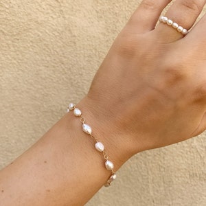 14K Gold Filled Pearl Bracelet, Dainty Natural Pearl Bracelet, Delicate Bridal Bracelet, Wedding Bracelet, Isla Freshwater Pearl Bracelet image 2