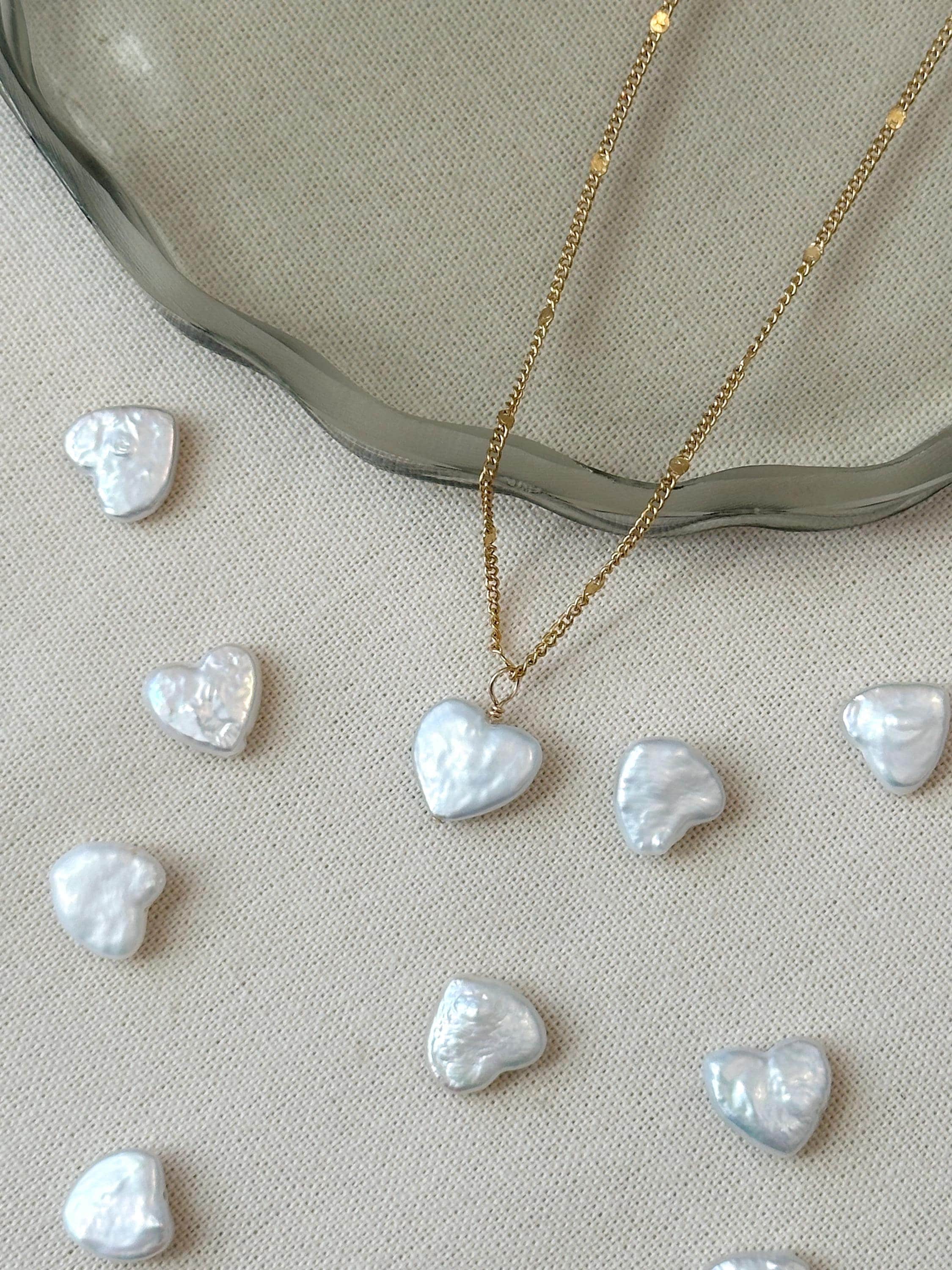 人気ブランド【Tai】Puffed Heart Pearlネックレス Pearl Puffy Heart - Etsy