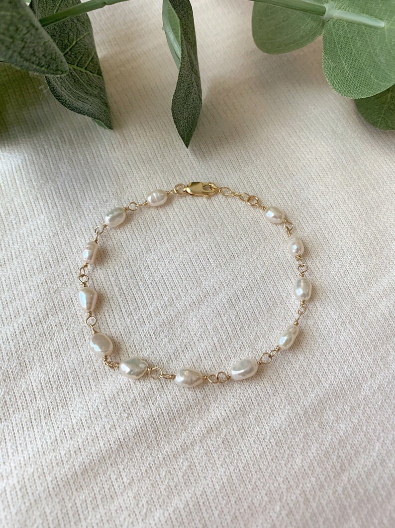 Bridal pearl bracelet dainty pearl bracelet 14k gold bracelet 14kt gold filled bracelet dainty bracelet bridesmaid bracelet wedding bracelet pearl strand bracelet baroque pearl bracelet irregular pearl bracelet