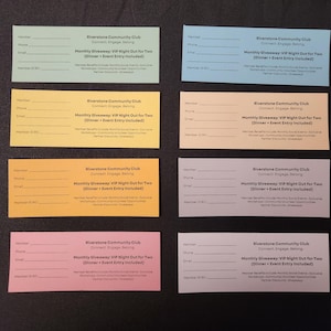 Puede incluir: Un juego de tres tazas de cer&aacute;mica con un acabado mate moteado. Cada taza presenta un color diferente: azul claro, crema y gris. Las tazas tienen un dise&ntilde;o simple y moderno con una forma redondeada y un asa c&oacute;moda.