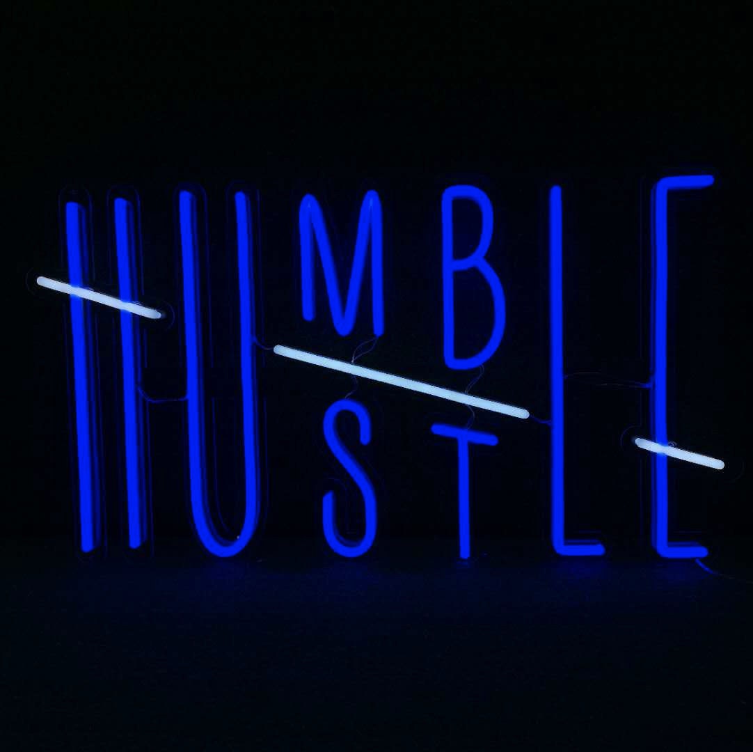 Insegna Luminosa A LED Hustle, Decorazione Murale Con Scritta 'Umile', Luce Al Neon USB, Luminosità Regolabile, Per Camera Da Letto, Ufficio, Palestra, Feste