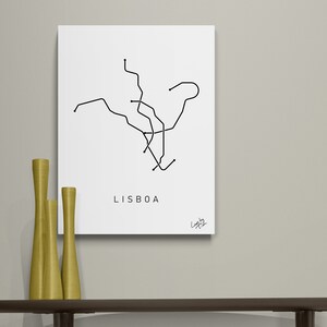 リスボンの地下鉄路線図をミニマルな線画として家の装飾に