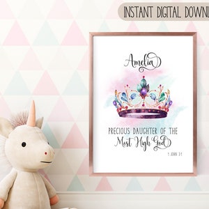 1 John 3:1 Daughter of the Most High God Personalised Girl&#39;s Name Positive Scripture Custom Name Crown Print Gift for Girl&#39;s Bedroom Décor