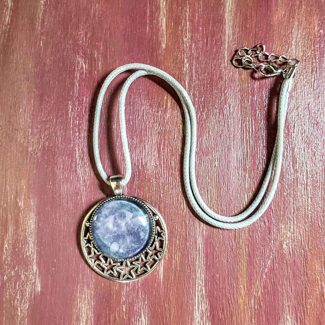 Elegant Night Glow Moon Pendant Necklace main image 0