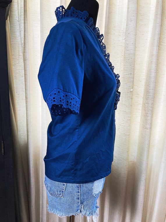 XS-S/ Vintage Blue Ruffle Lace Blouse, 70’s Short… - image 6