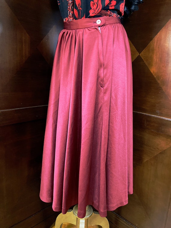 S/ Vintage Burgundy Circle Skirt, Gorgeous 70’s D… - image 4