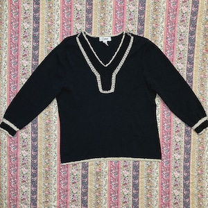M/ Vintage Stretchy Black Top with Cream Lace Trim by Carducci, 90’s Grunge/Gothic/Dark Academia/Cottagecore