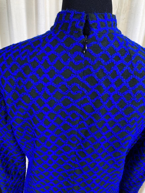 M-L/ Vintage Adele Simpson 60’s Textured Shift Dr… - image 9