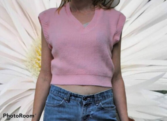 70s Light Pink Cropped Sweater Vest 