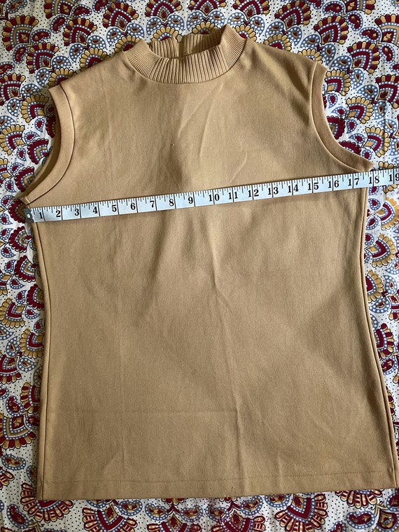 M/ Vintage Tan Mod Tank Top, Sleeveless Mock Neck… - image 7