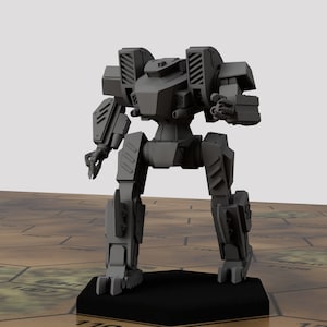 Puede incluir: Un robot gris articulado con forma humanoide. El robot tiene una cabeza grande con una parte superior plana y un cuerpo pequeño y rectangular. El robot tiene dos brazos con manos abiertas y dos piernas con pies planos en el suelo. El robot está de pie sobre una base negra.