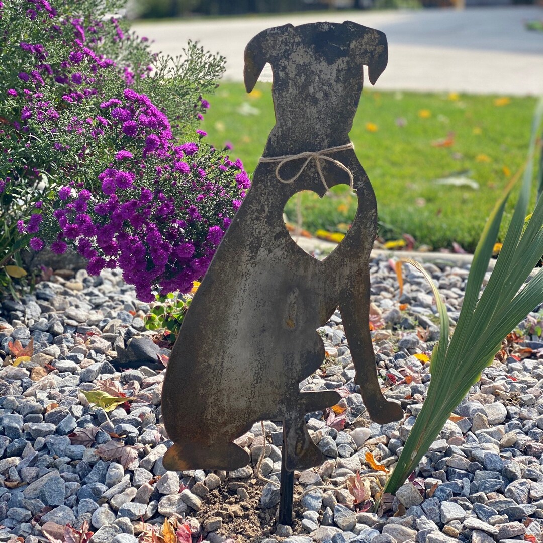 Dog Metal Yard Art Boxer Dog Hand Made Custom Dog Metal Gift for Garden Outdoor Garden Stake