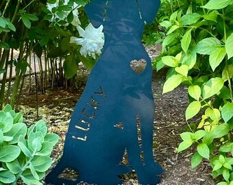 Handmade Black Lab Metal Yard Art – Personalized Dog Memorial