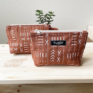 African Print Quilted Makeup Bag | Cosmetic Bag | Toiletry Bag | Higiene bag | Snack Bag Pouch |Travel Bag