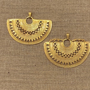 precolumbian jewelry. sinu, ring nose pendant , pre colombian , pre colombinos 24kt gold plated